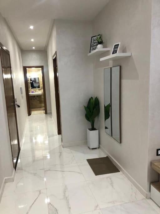 Appart Luxueux Securise Parking 10 Min Medina Fez Buitenkant foto