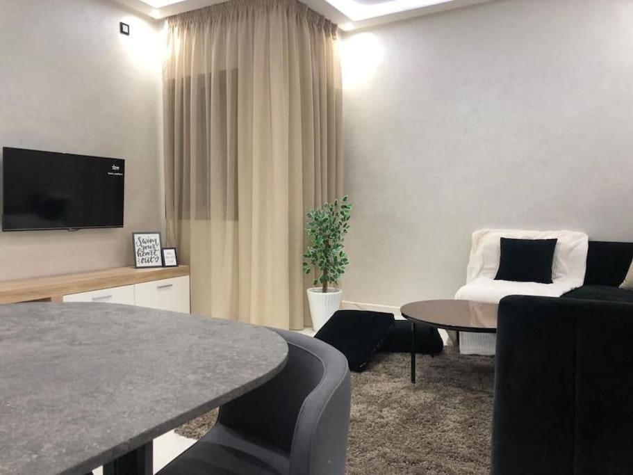 Appart Luxueux Securise Parking 10 Min Medina Fez Buitenkant foto